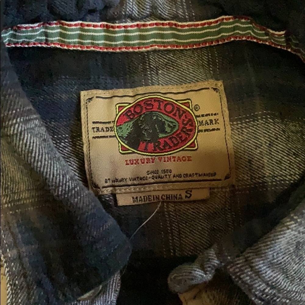 Flannel - Picture 2 of 4